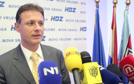 Predsjednica RH je održala obećanje iz kampanje i donirala novac u humanitarne svrhe!