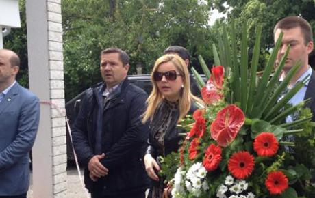 (slijeva) dr. Ivan Ćelić, Andrija Mikulić, Margareta Mađerić i Tomislav Kelić
