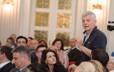nakon-ulaska-hrvatske-u-eu-hdz-ce-zatraziti-prijevremene-parlamentarne-izbore_1_0.jpg