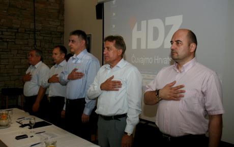 sastanak-vrha-hdz-a-s-predstavnicima-koordinacija-iz-iseljenistva_0.jpg