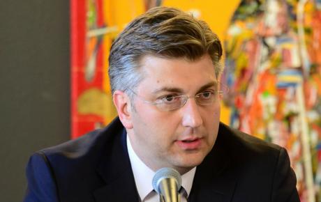 Plenković je bio jedan od inicijatora apela Junckeru …