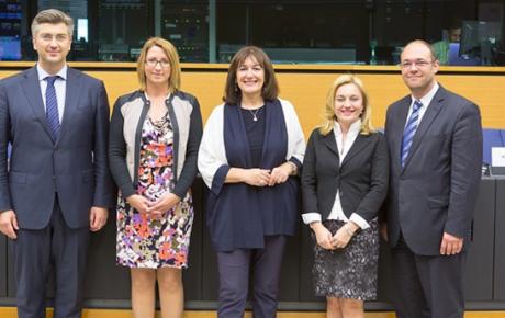 Hrvatska EPP delegacija u Europskom parlamentu (HDZ/HSS) 