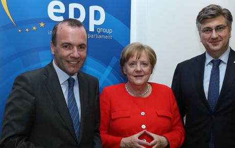 S Manfredom Weberom i Angelom Merkel